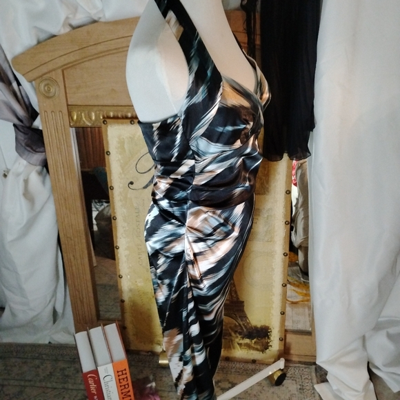 Silky Form Fitted Pin Up Vibe. Blues, Cream &  Browns. London Times Halter Dress - Picture 8 of 13